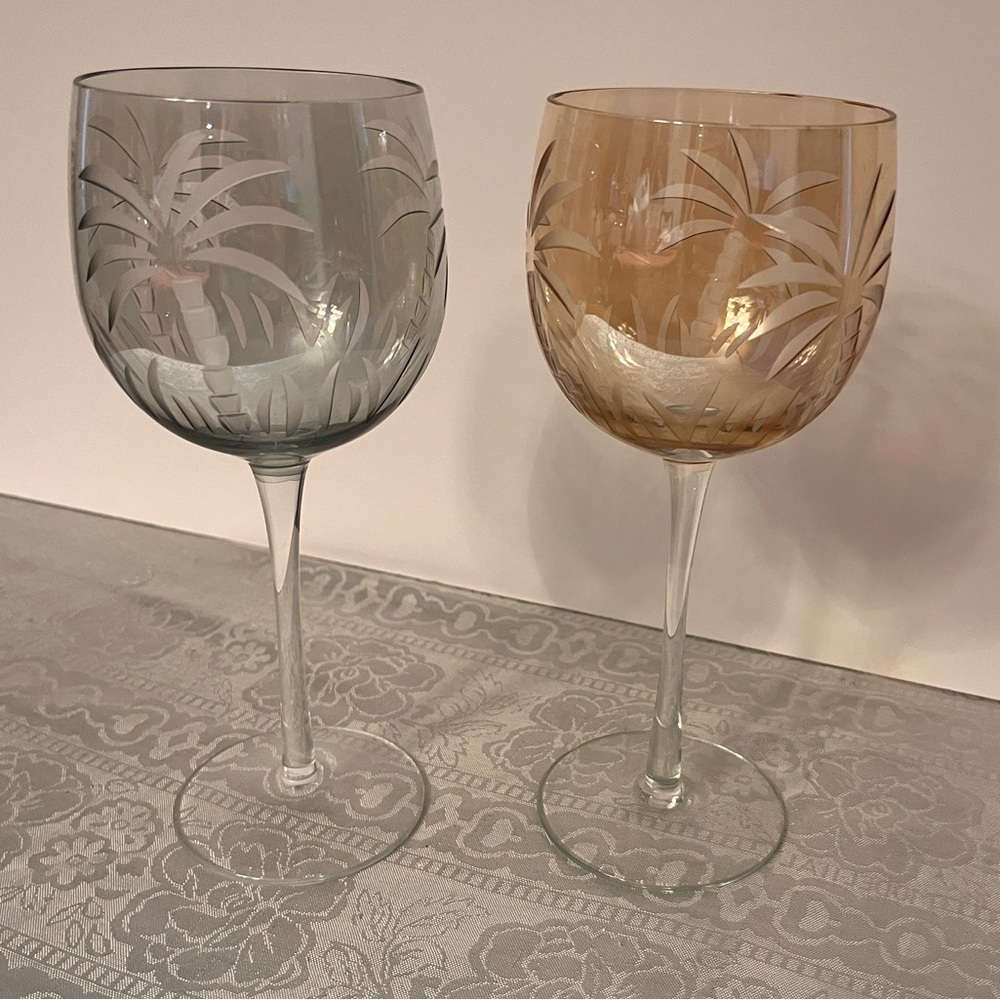 2 Lenox BRITISH COLONIAL Etched Palm Tree Wine Balloon Glass  8 1/2”